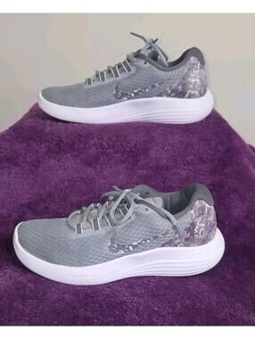 Nike Lunarlon LunarConverge Grey Running Shoes Women's size 6